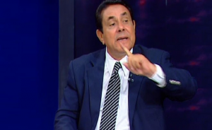 مرتضي يقلب علي محمود معروف ويتهمه بالفاشل